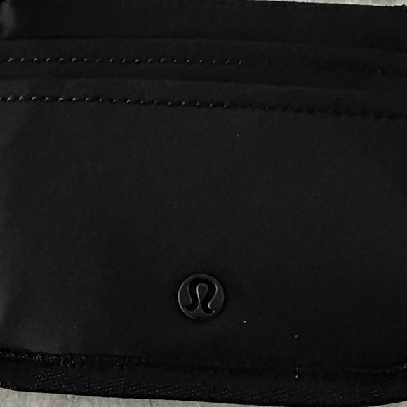 Lululemon Black True Identity Card Case - Picture 2 of 5